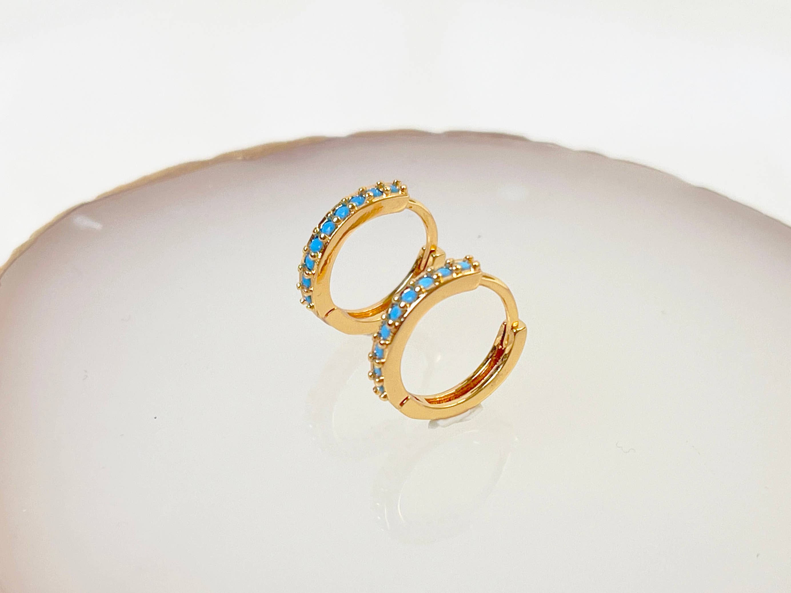 Melange Blanc - Wholesale Huggie Earrings - E138 Paved turquoise huggie hoop earrings, gold hoops9