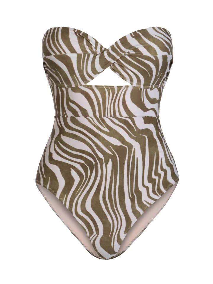 Ella One Piece One Piece Dans le Serengeti pour la vente par Change of Scenery