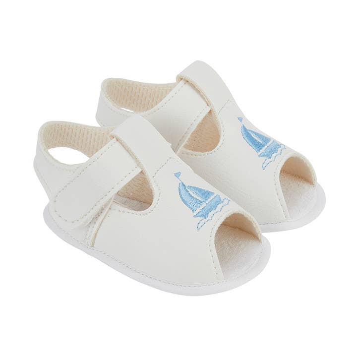 S052 Boys soft sole sandal Velcro fastening for wholesale by Early Days & Baypods