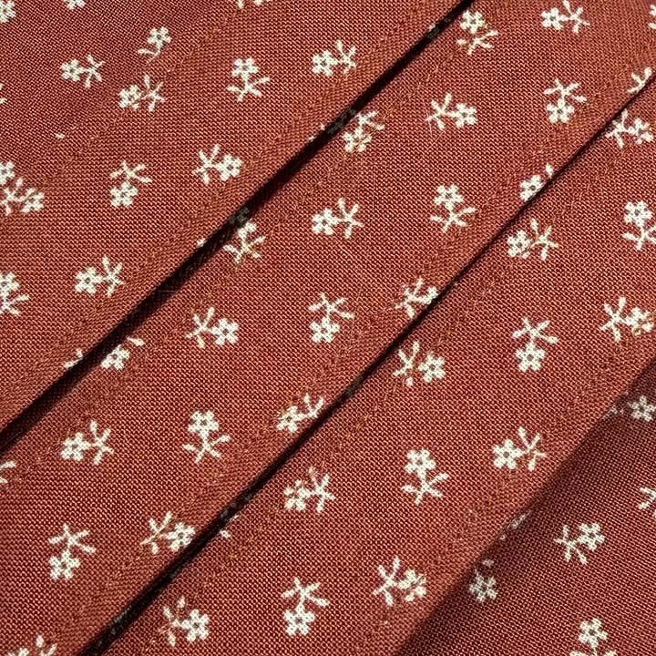 Muñequera/Cordón Floral Ember para venta al por mayor de The Lanyard Boutique