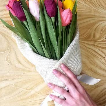 Papercraft Miracles LLC - Vendita all'ingrosso Fiori finti - Fiore di carta crespa tulipano4