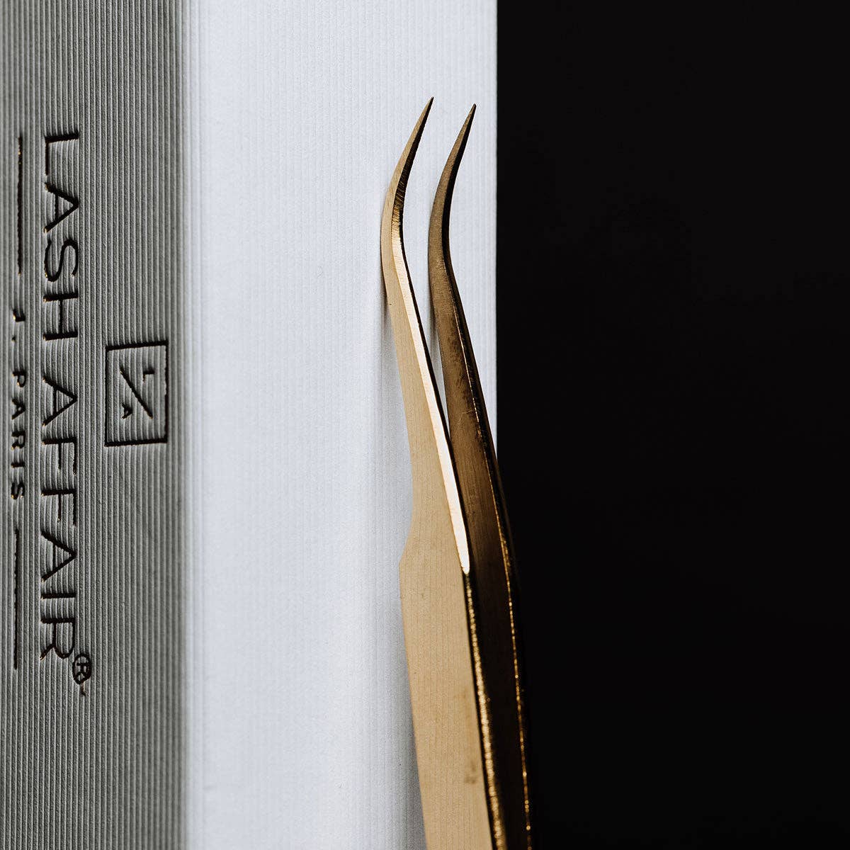 Lash Affair - Wholesale Tweezers - Two of a Kind | Isolation + Classic Lash Tweezers1