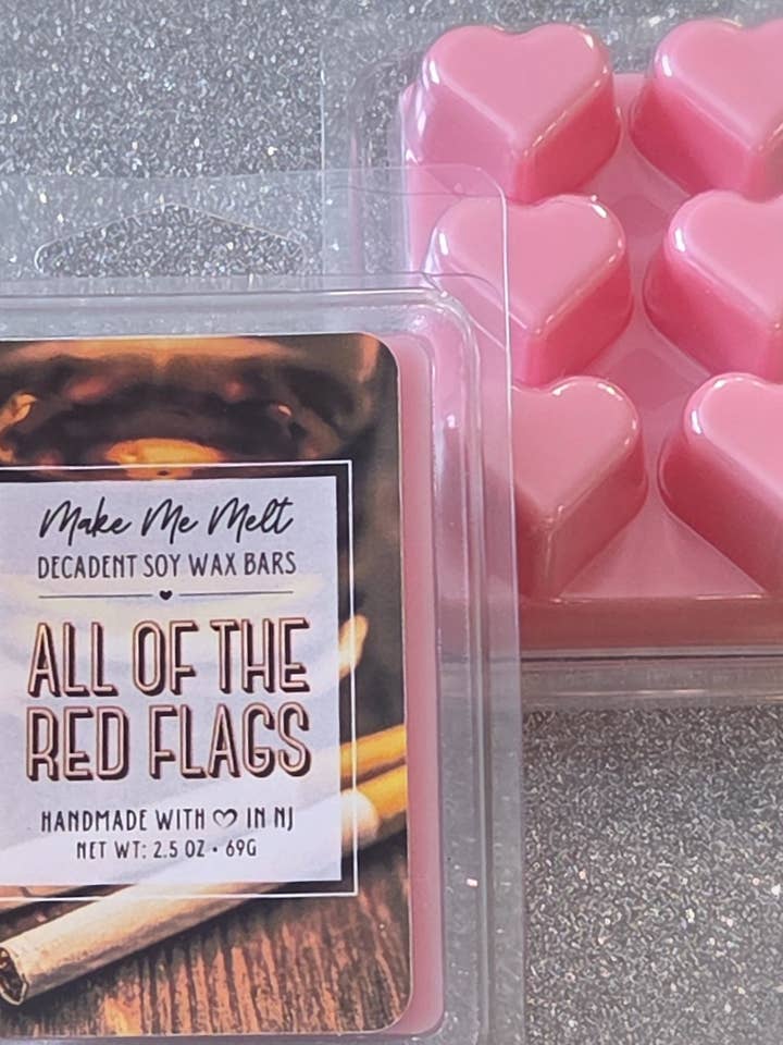 Højtduftende hjerteformede voksbrikker - Sexet maskulin duft for engroshandel hos Make Me Melt