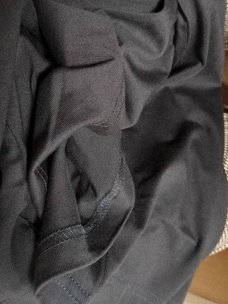 Rosa Clothing - Wholesale T-Shirt - Women's - Essential basic everyday cotton crewneck t-shirt long sleeve23