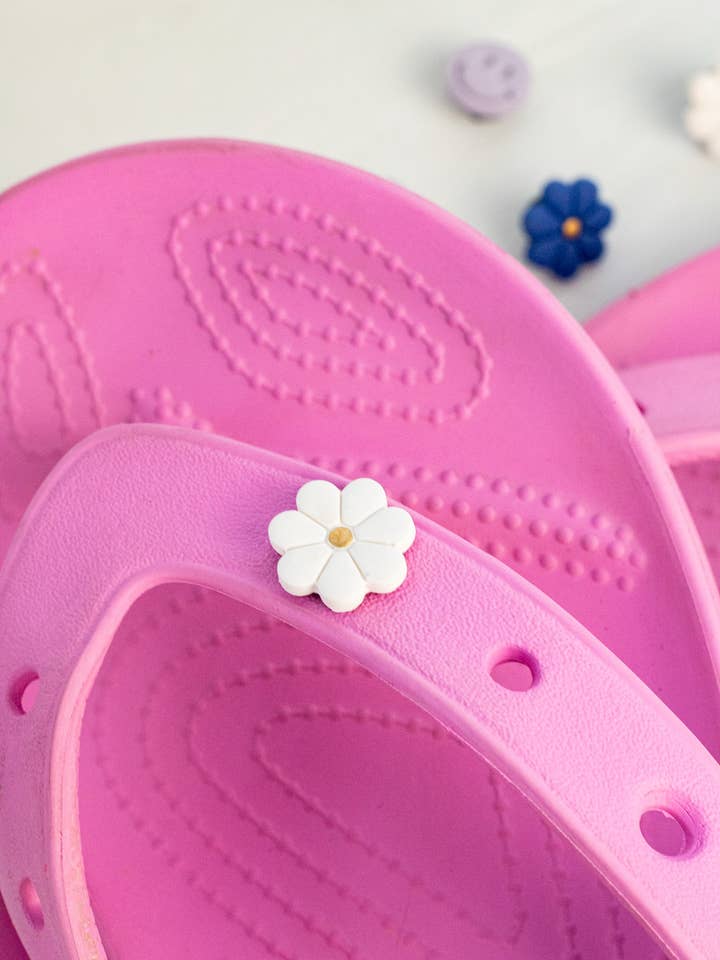 Charms de chaussures pour Crocs pour la vente par EJ Clay Co