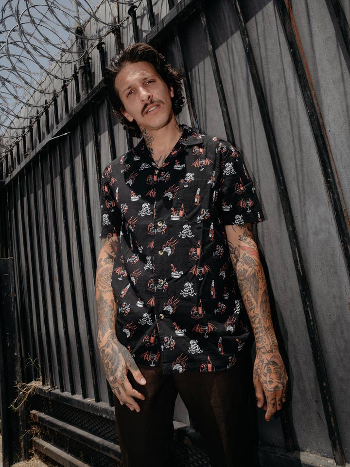 Pyknic - Wholesale Button Down Shirt - Unisex - Le Sigh French Wine Cheese Baguettes & Croissants Button-Up