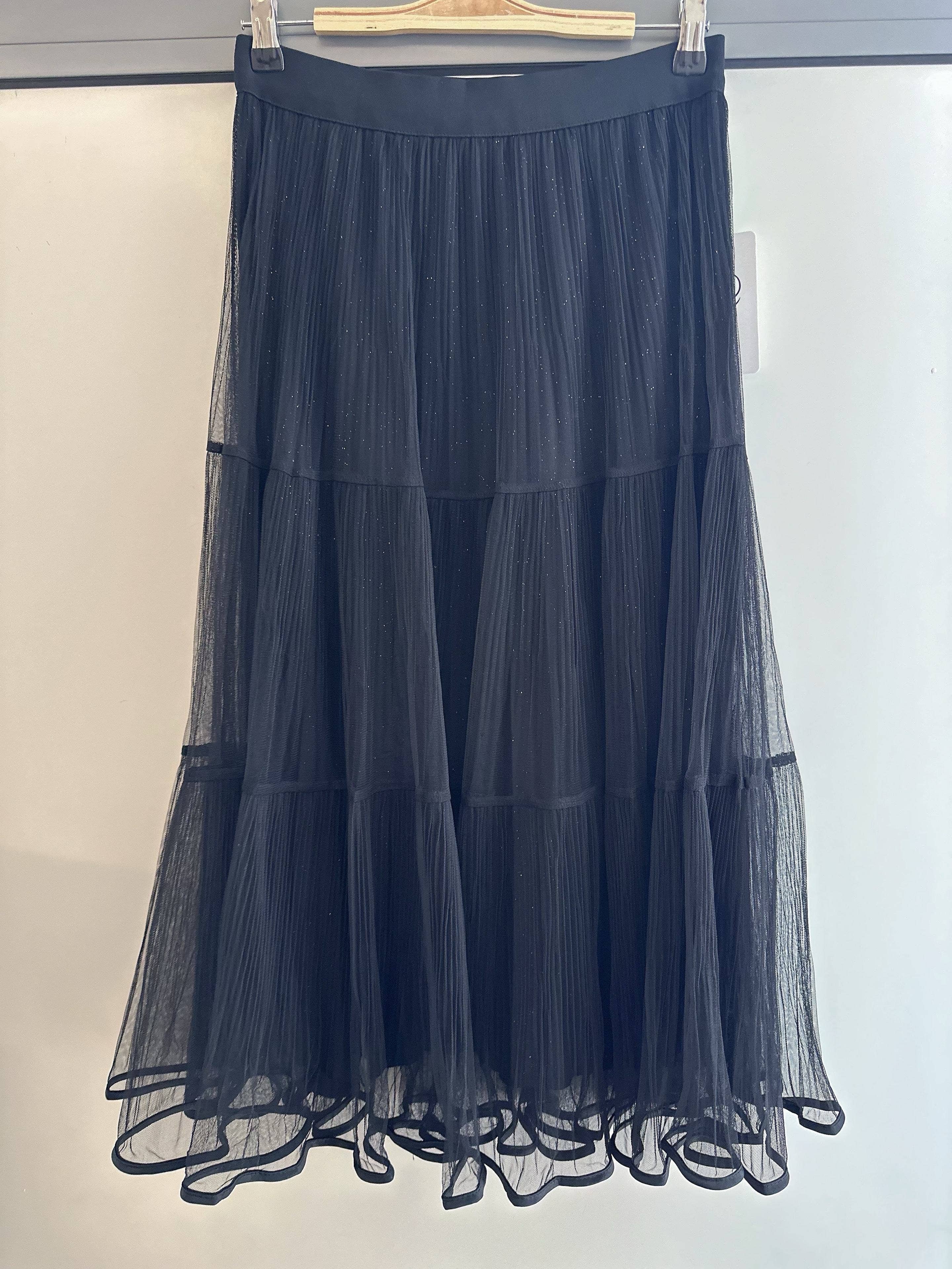 Reversible long skirt for women in black tulle - Orice for wholesale on Faire3