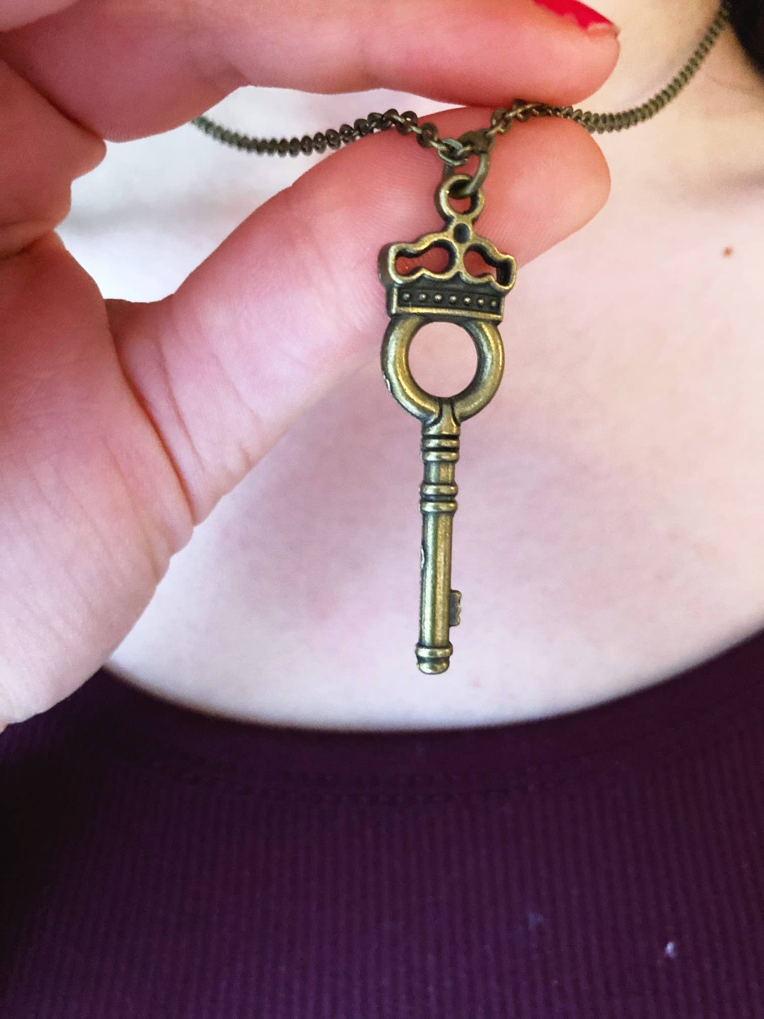 Marshall and Rose – wholesale Hänge-/berlockhalsband – Stort brons nyckelhalsband2