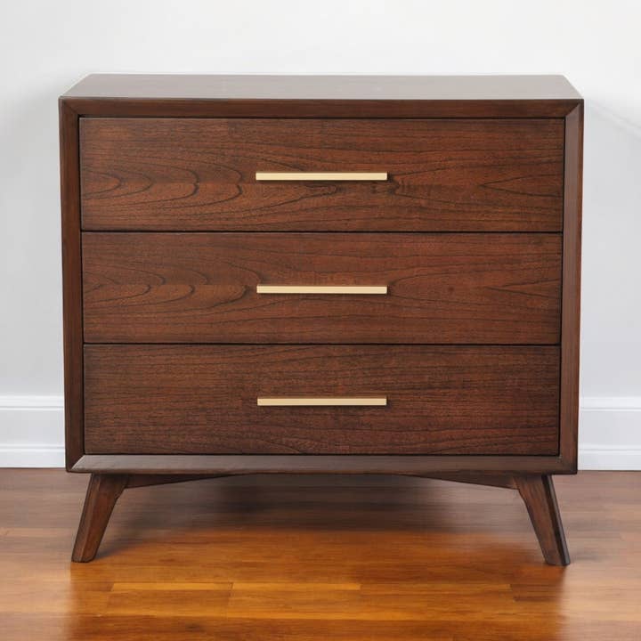 HomeRoots - Vente Meuble de chambre - Commode trois tiroirs en bois massif marron de 36 pouces0