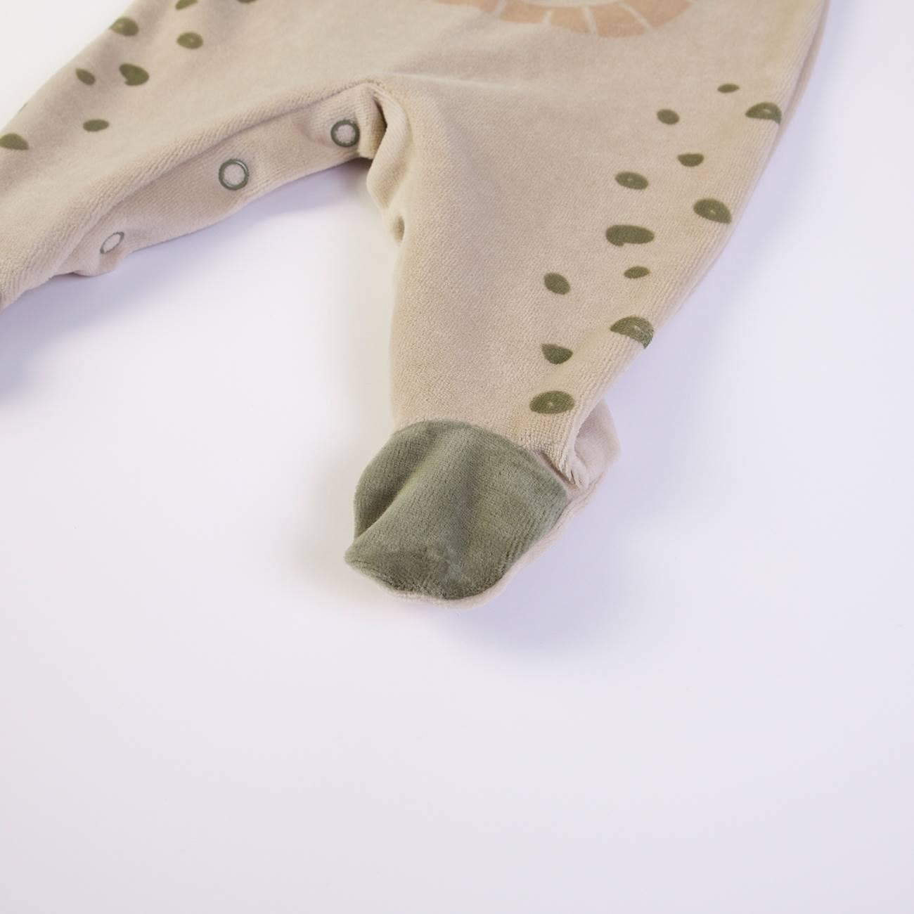 Brown 16576 - Babygrow - AW 25-26 for wholesale on Faire3