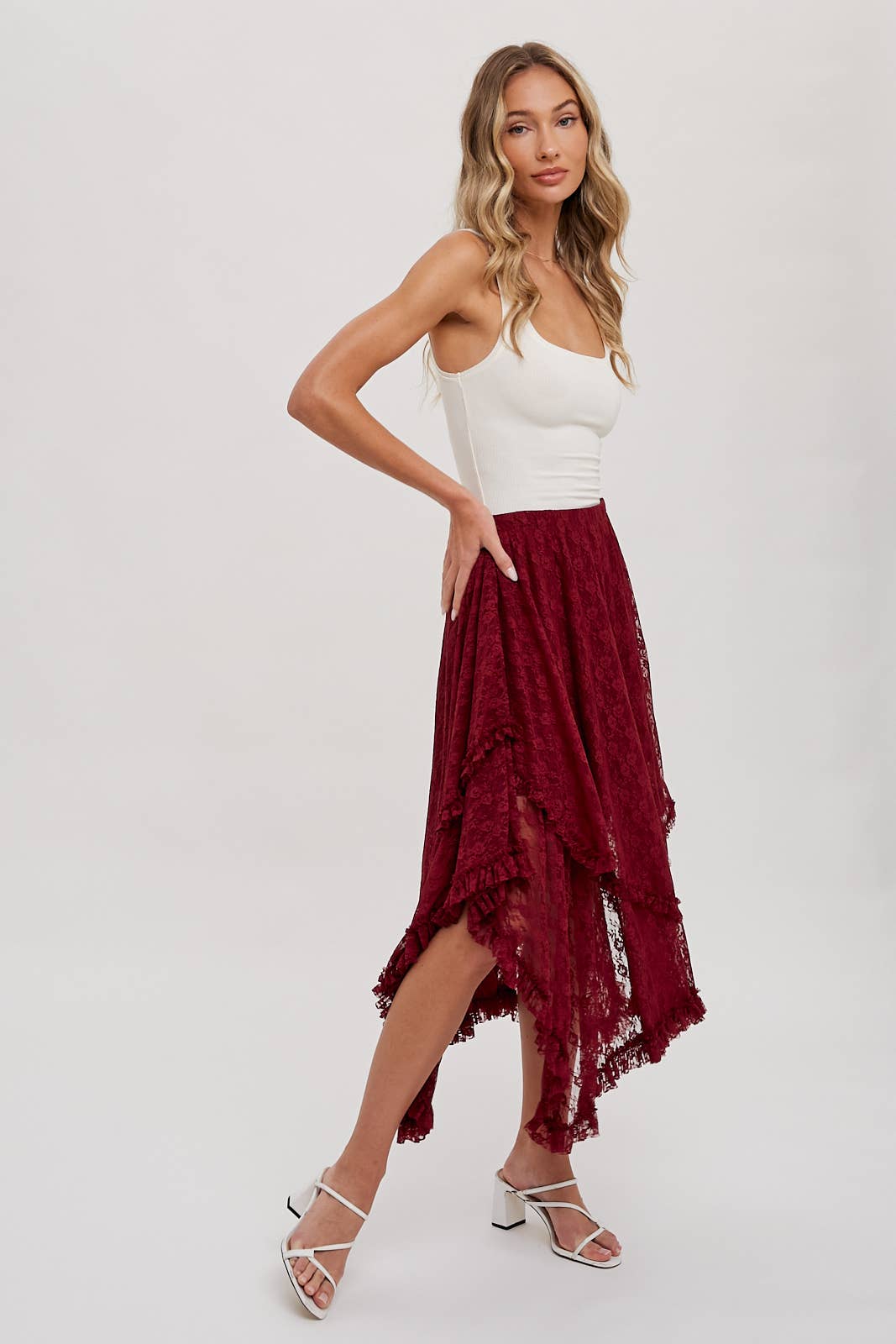 Bluivy – Großhandel Rock – Damen – MIDIROCK MIT SPITZENBÄNDERN43