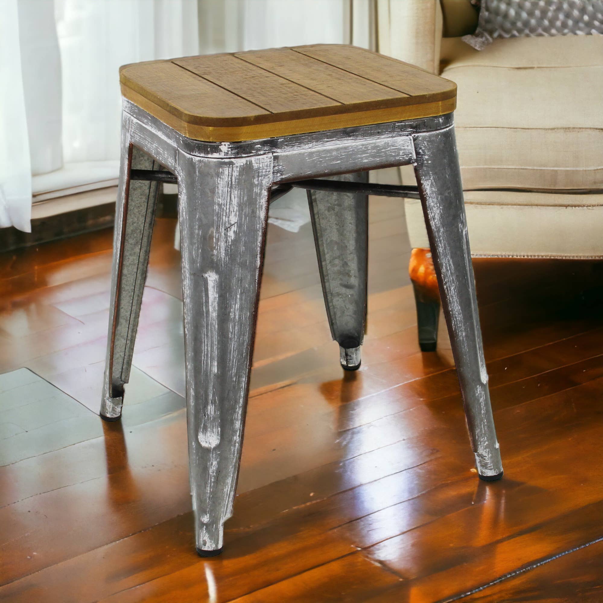 Cheungs Home Decor – wholesale Stool – Faelan Farm Themed Stool1