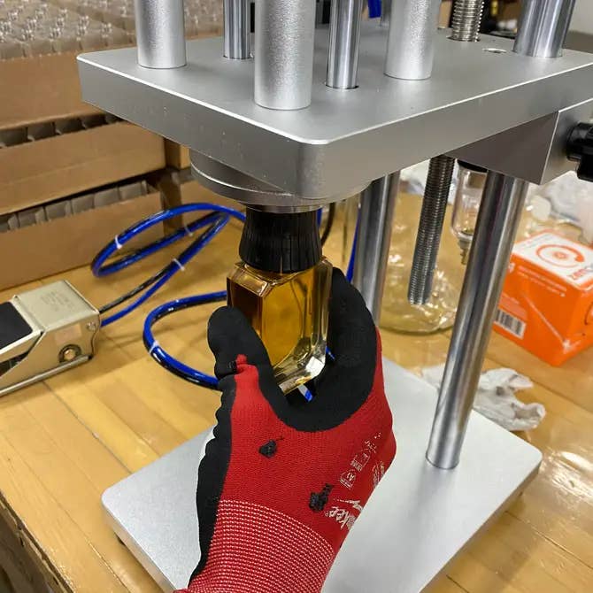 Manready Mercantile - Wholesale Perfume/Eau de Toilette - ANVIL | Eau de Parfum6