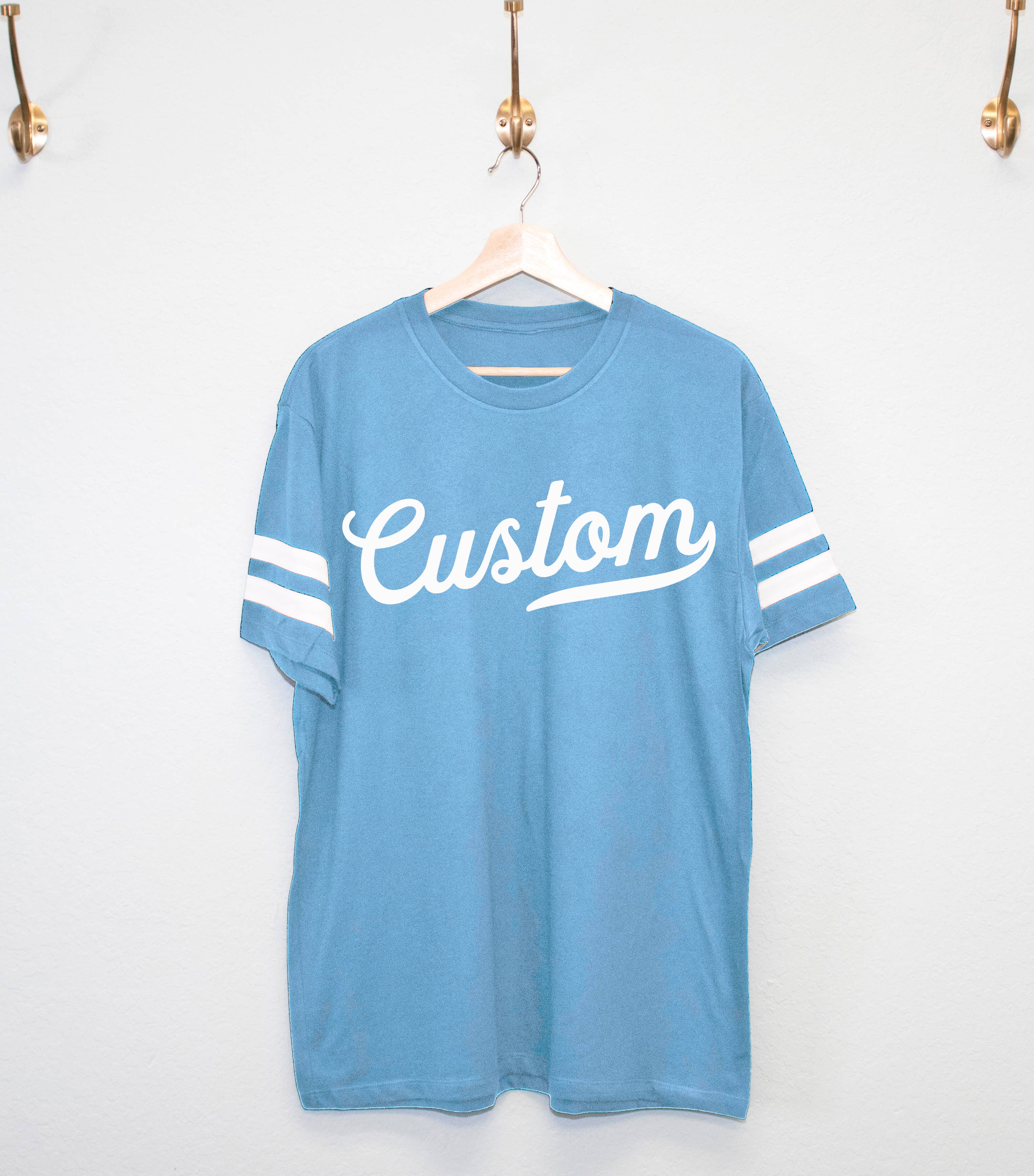 Nobullwoman Apparel - Vente T-shirt sérigraphié – unisexe - T-shirts unisexes VARSITY PERSONNALISÉS, Votre Équipe, École, Ville6