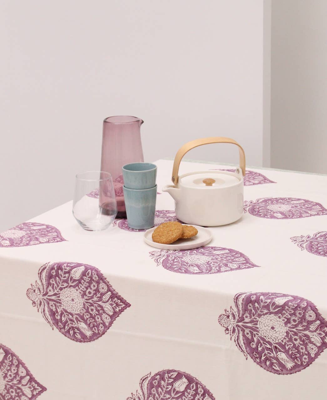 Rozablue - Vente Nappes - Nappe imprimée à la main Peony aubergine 160 x 270 cm4