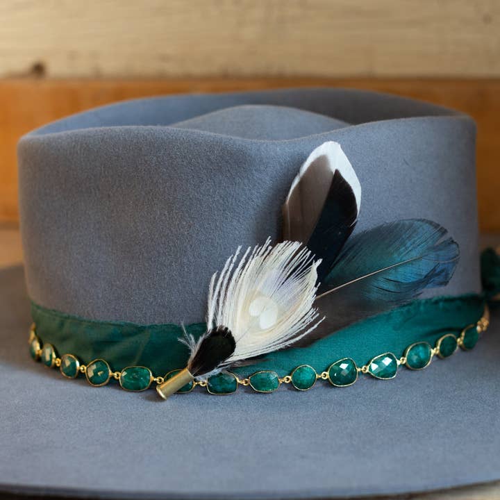 Crossbow Leather - Wholesale Hat Accessory - Women's - MAGNET HAT FEATHERS2