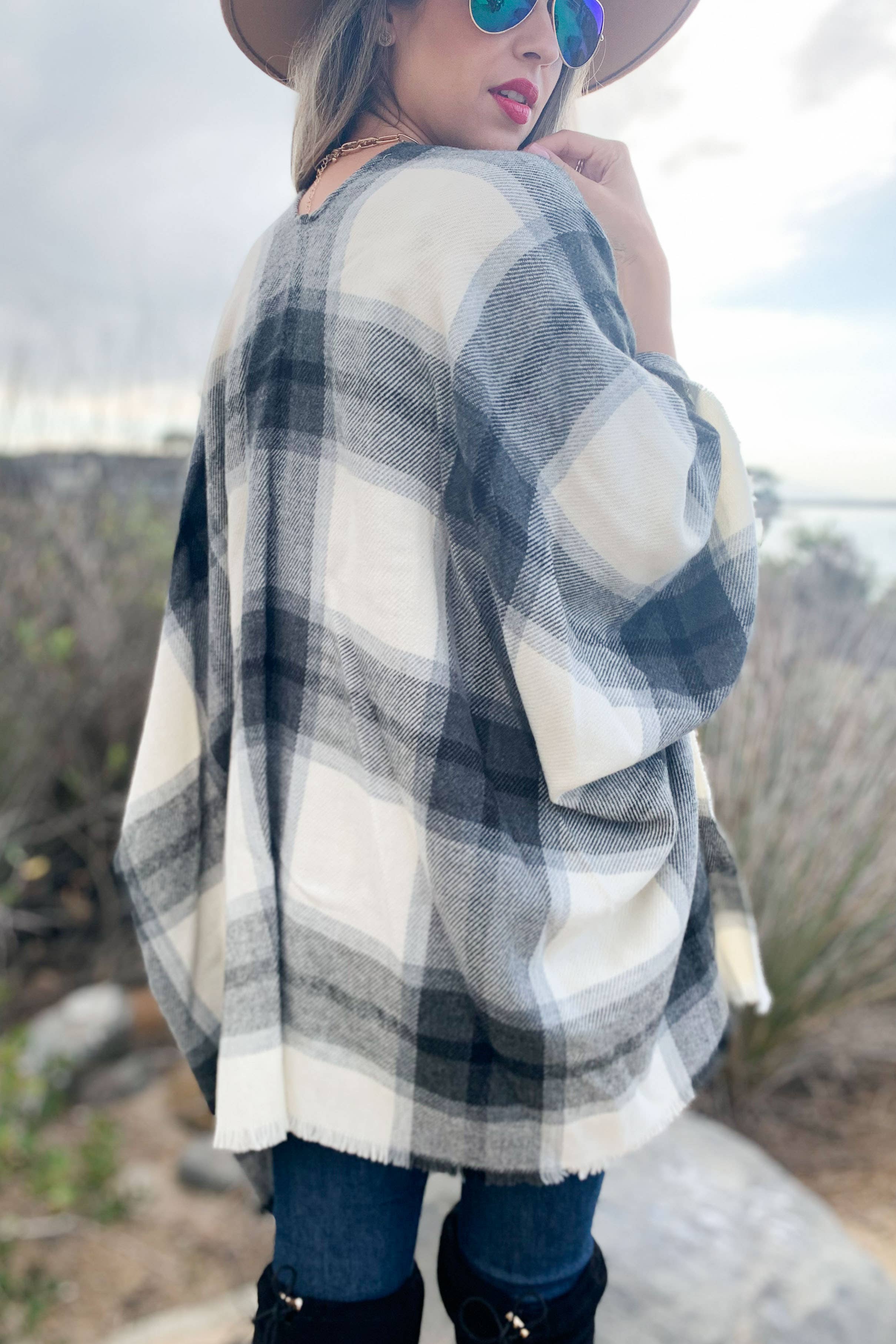 Grey Plaid Printed Cozy Knitted Kimono Cardigan With Fringe for wholesale on Faire6