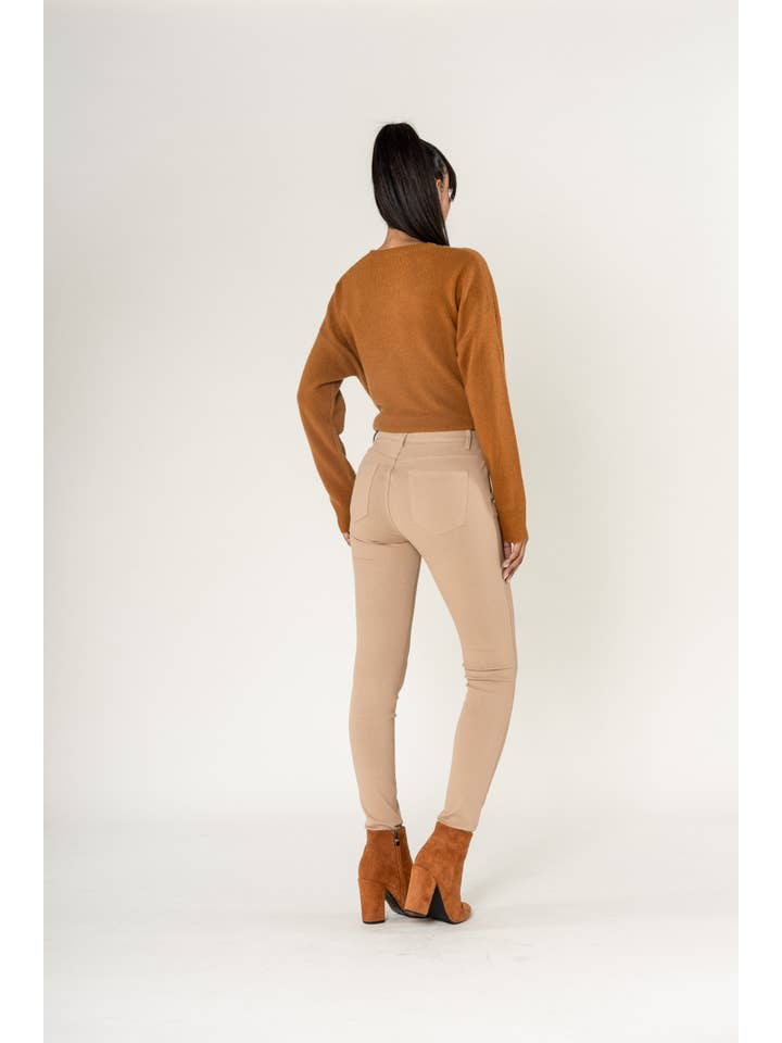 Nina Carter - Wholesale Fashion Leggings - Women's - Super stretch leggings with comfortable zip A00315