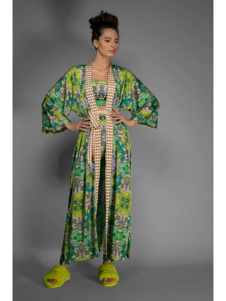 Nuvula - Wholesale Kimono - Women's - Green Floral Satin Kimono Robe1