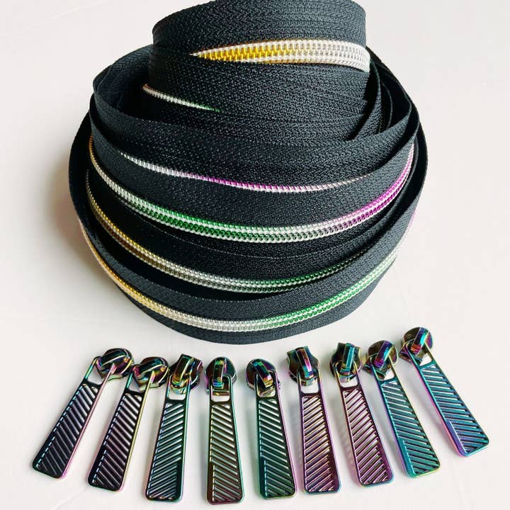 Sew Hungryhippie LLC - Wholesale Craft Supplies - Zipper Black & Rainbow1