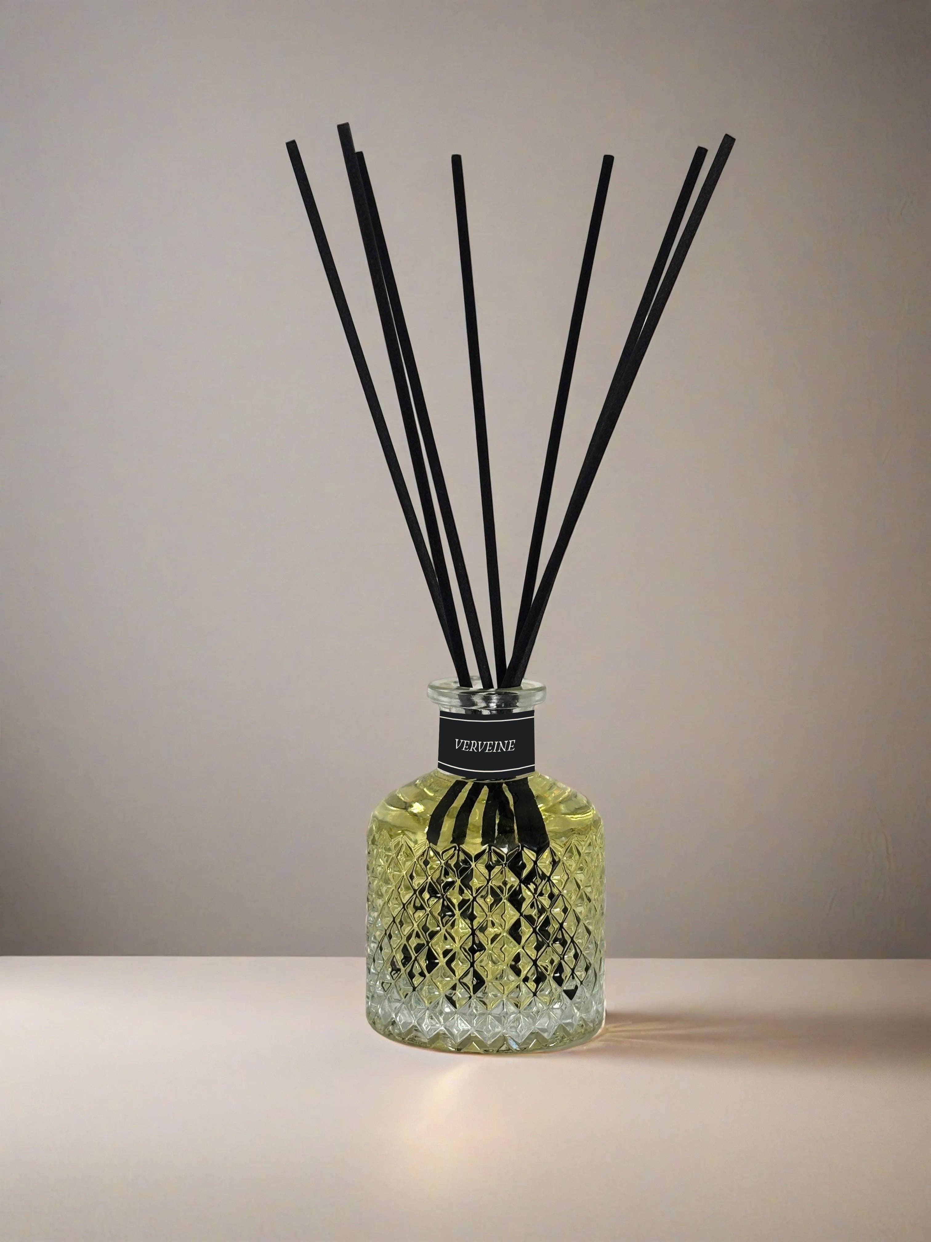L'Échoppe Buissonnière – wholesale Reed diffuser – Verbena - Reed Diffuser 150ml1
