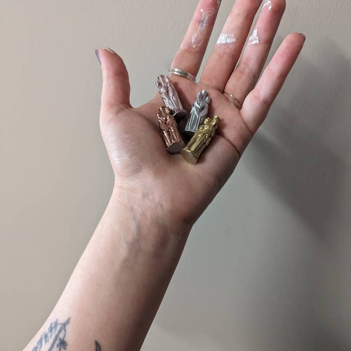 PolyhymniaAtelier - Wholesale Decorative Figurine - Hecate Mini Statue for Travel Altars, 33mm, 3D Printed PLA4