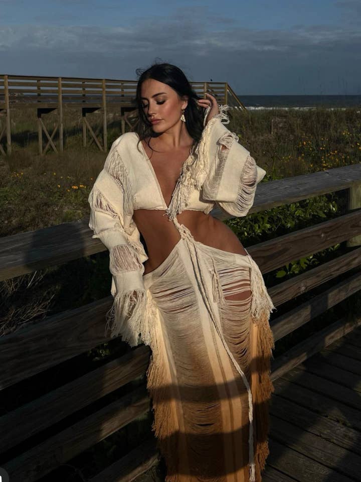 Akna Maxi Kjol+ Naya Överdriven Ärm Bolero för wholesale av Thrifts + Threads