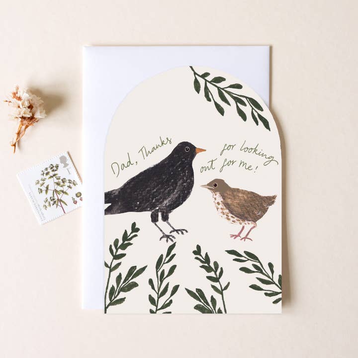Carte de fête des pères « Dad Blackbird » en forme d'oiseau pour la vente par The Hidden Pearl Studio