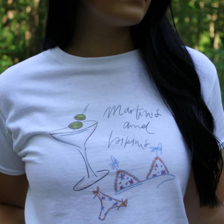 T-shirt corta Martinis & Bikinis per donna per la vendita all'ingrosso da parte di Sunday Violets