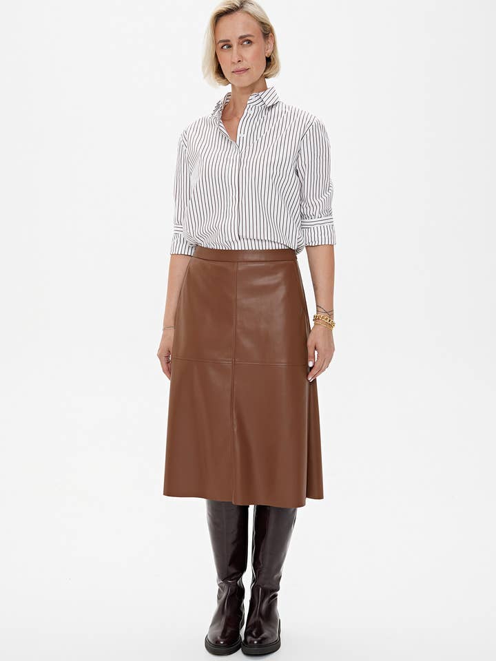 Skirt 'TOSCANA' | faux-leather A-line in almond for wholesale on Faire7