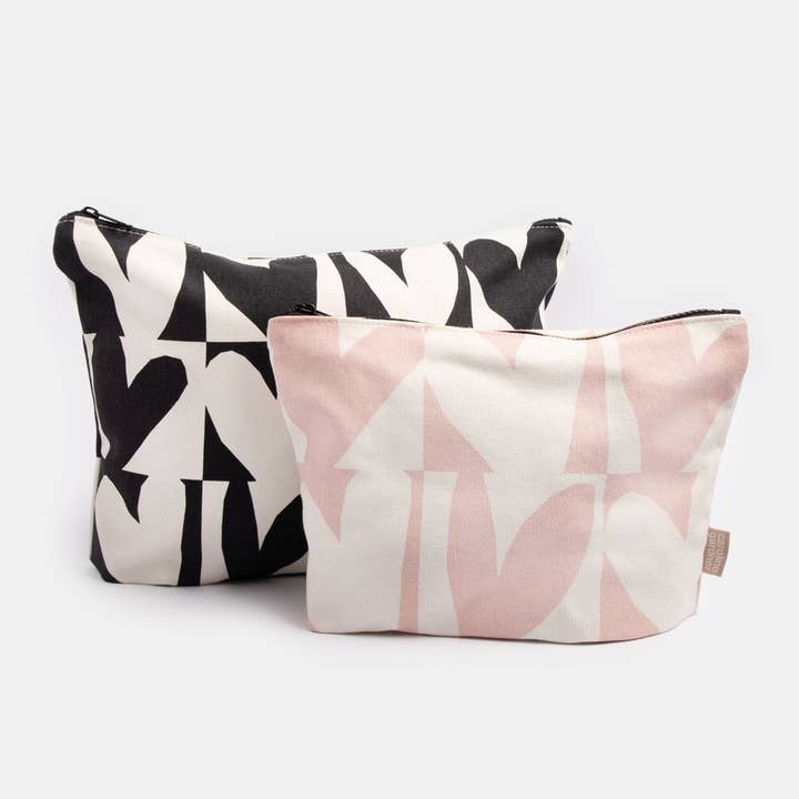 Caroline Gardner - Wholesale Makeup/Cosmetic Bag - Checkmate Hearts Set Of 2 Zip Pouches