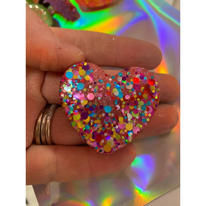 Wild Stella Wholesale - Wholesale Car Freshener - Women's - NEW STYLE! Candy colored heart vent clips with glitter!