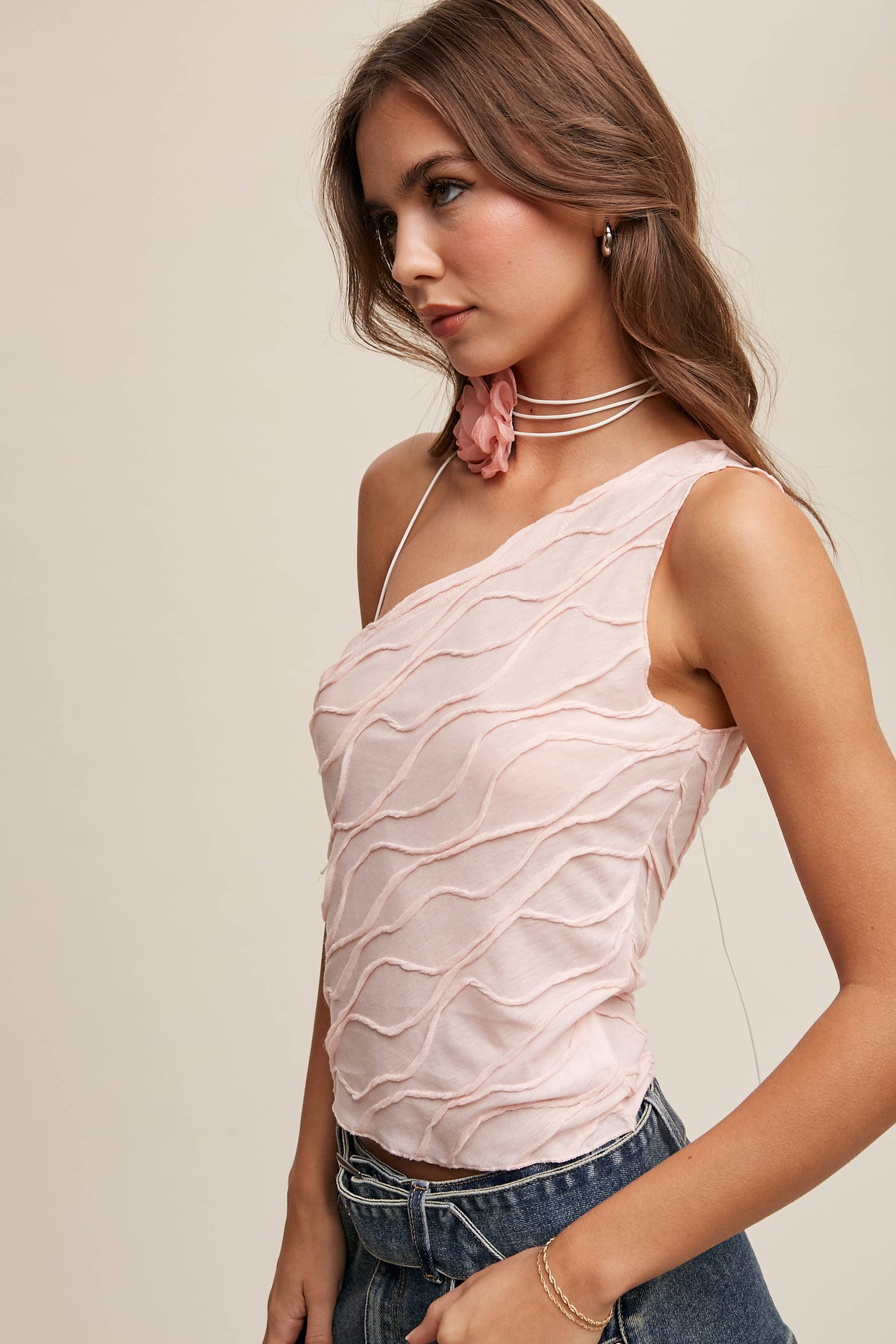 Listicle – wholesale Blus - Dam – Elegant asymmetrisk vågtopp49