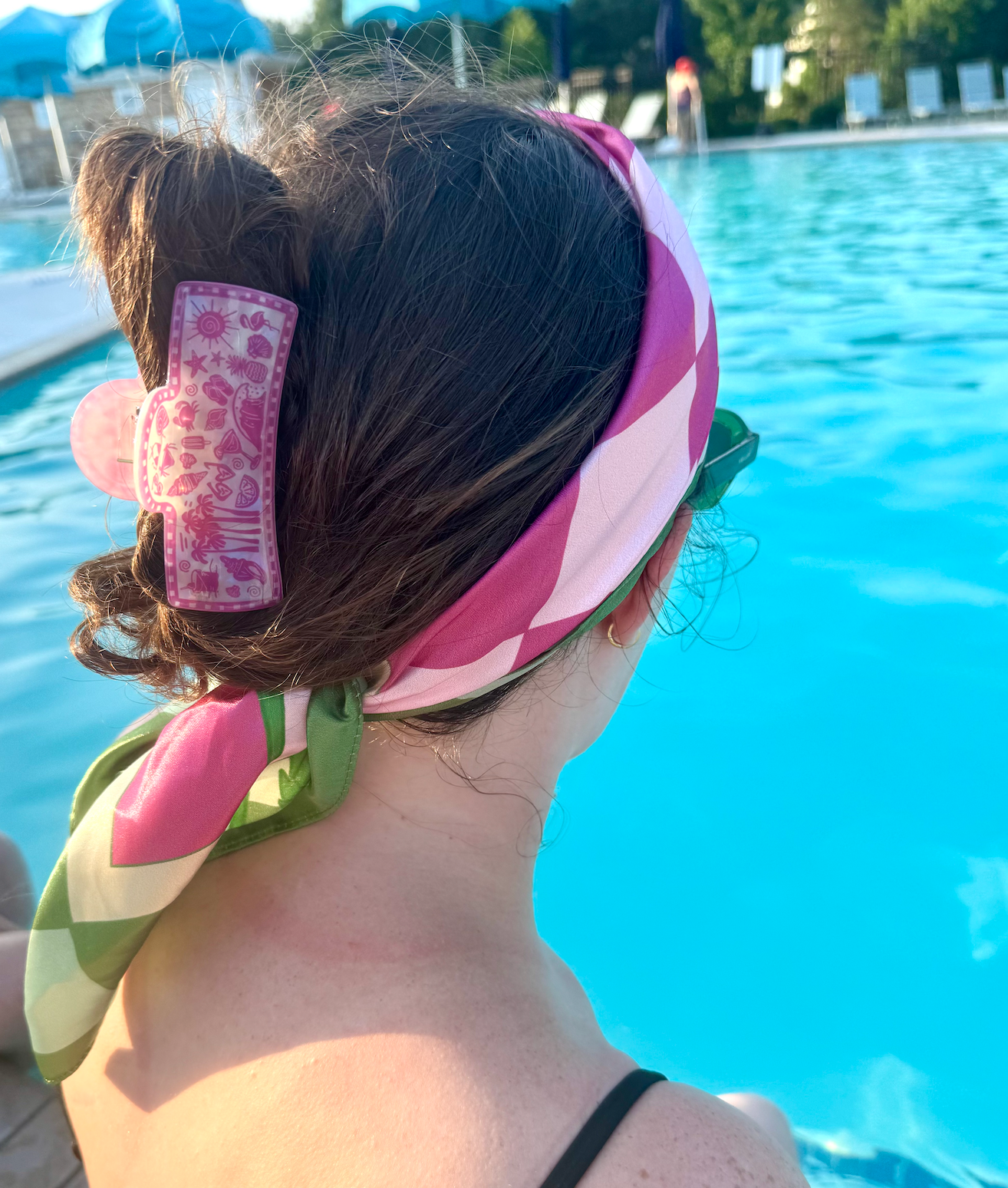 Ellipsis Goods - Wholesale Hair Clip - Women's - Beach Barbie Hair Claw1