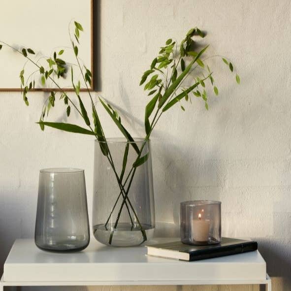 Lübech Living - Wholesale Vase - Valencia Drop Vase, Mauve Taupe1