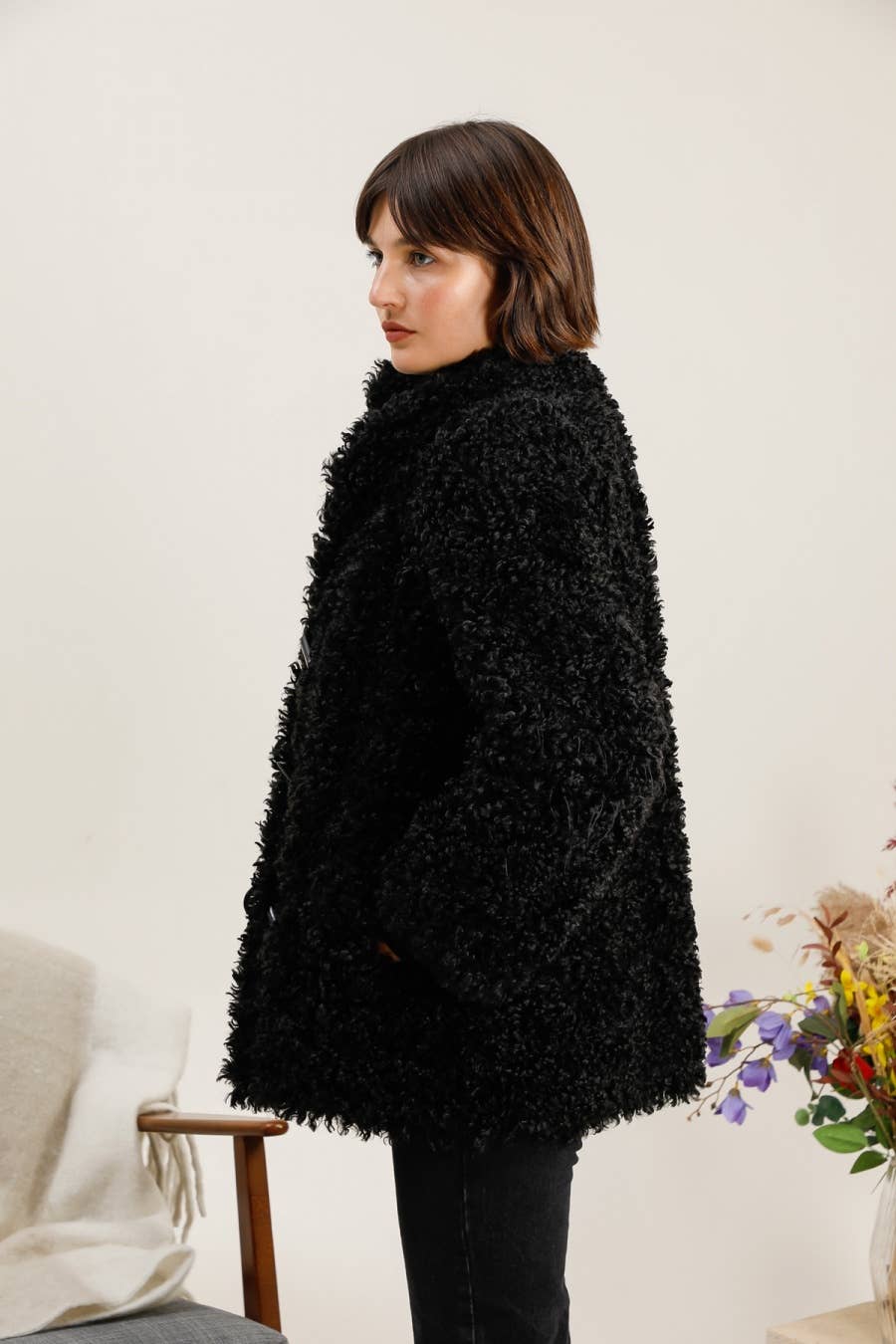 Attrait Paris - Wholesale Fur/Faux Fur Coat - Women's - Shearling effect coat with toggle fastenings6