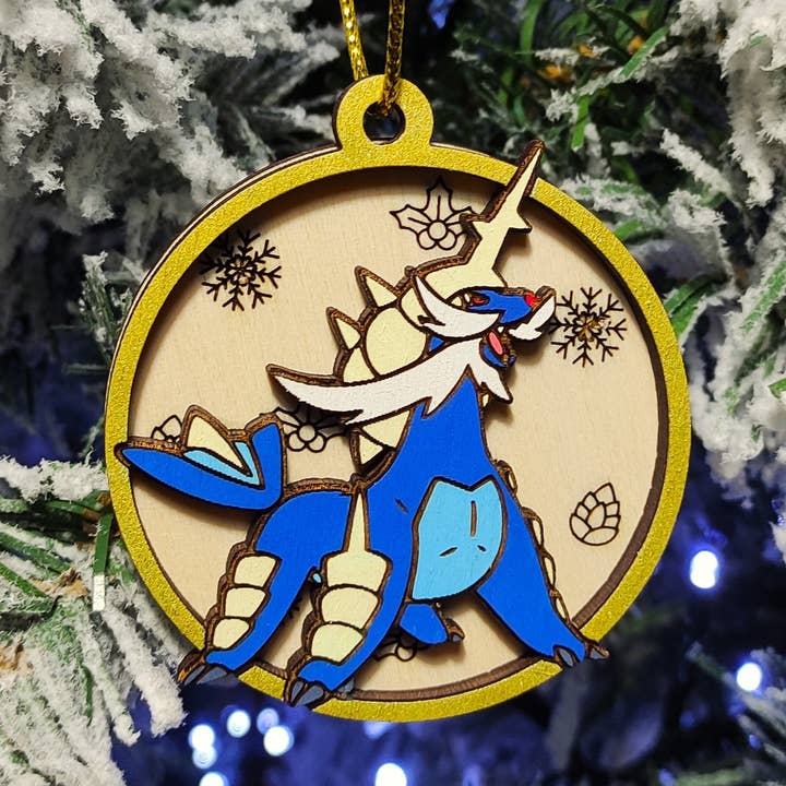 Träfärgade färgglada Pokémon-julprydnader - Samurott för wholesale av Herbs&Belles