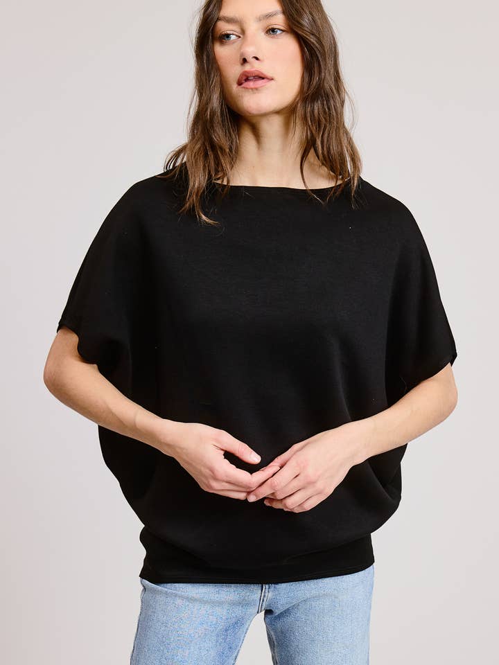 Kortærmet Scuba Oversized Top for engroshandel hos Charlotte Avery