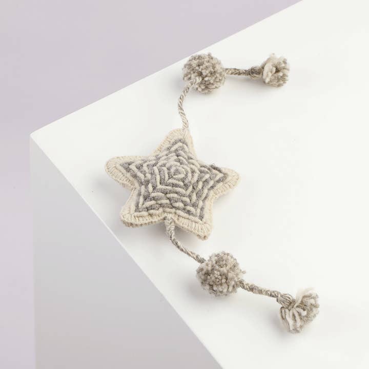 Brinquedo de Lã - Estrela Natural por atacado de Alqo Wasi