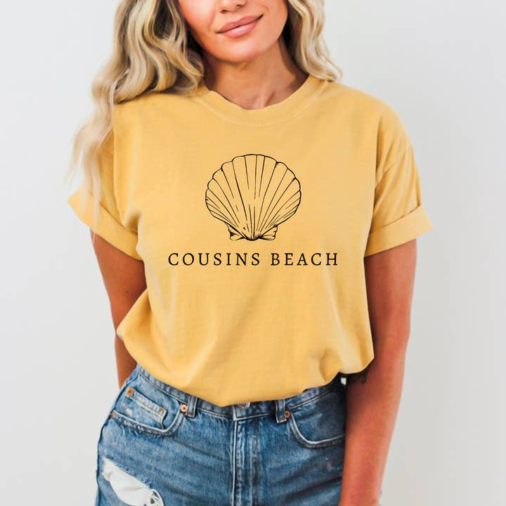 Hello Poppy Company - Venta al por mayor Camiseta serigrafiada - Mujer - Camiseta TSITP Cousins Beach Shell Comfort Colors