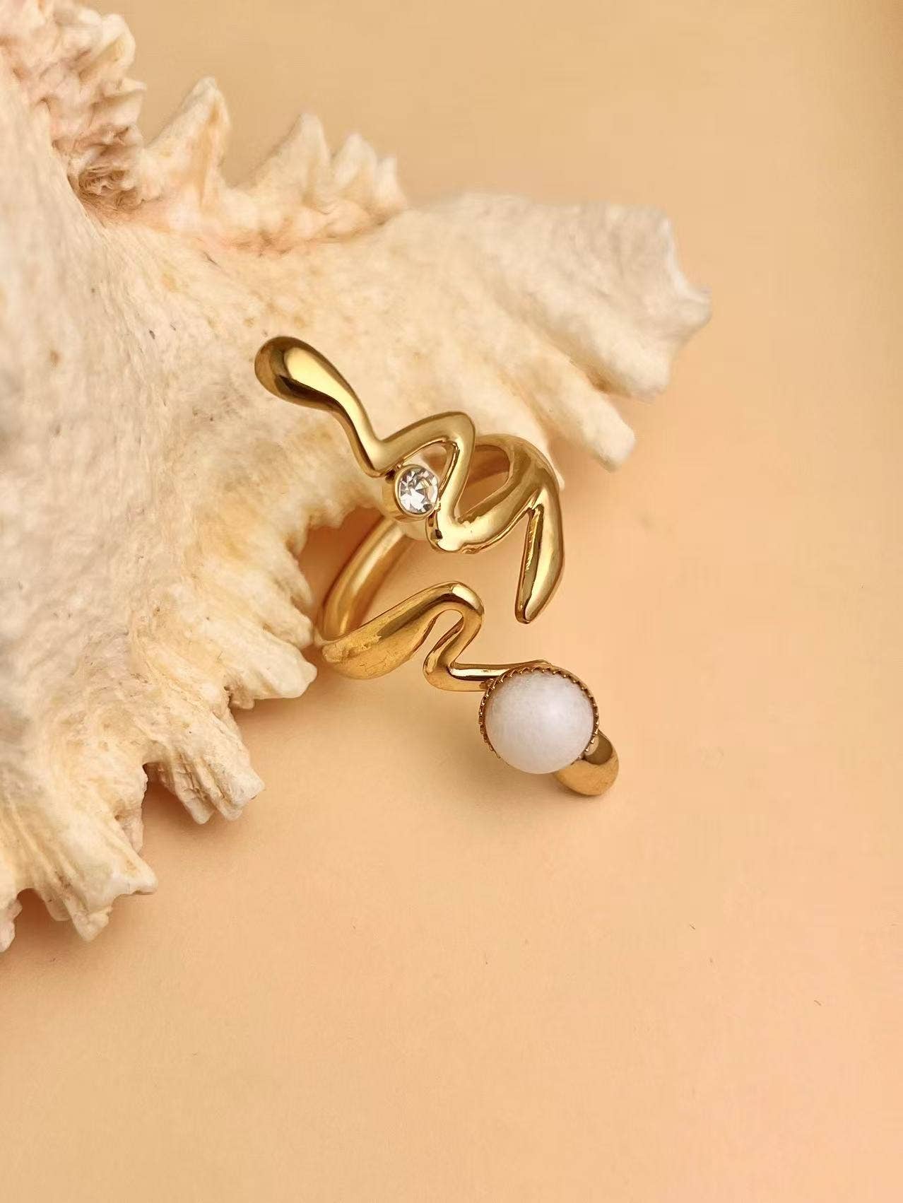 COSMOS - Wholesale Cocktail/Statement Ring - Gold-plated stainless steel snake ring with adjustable stone2