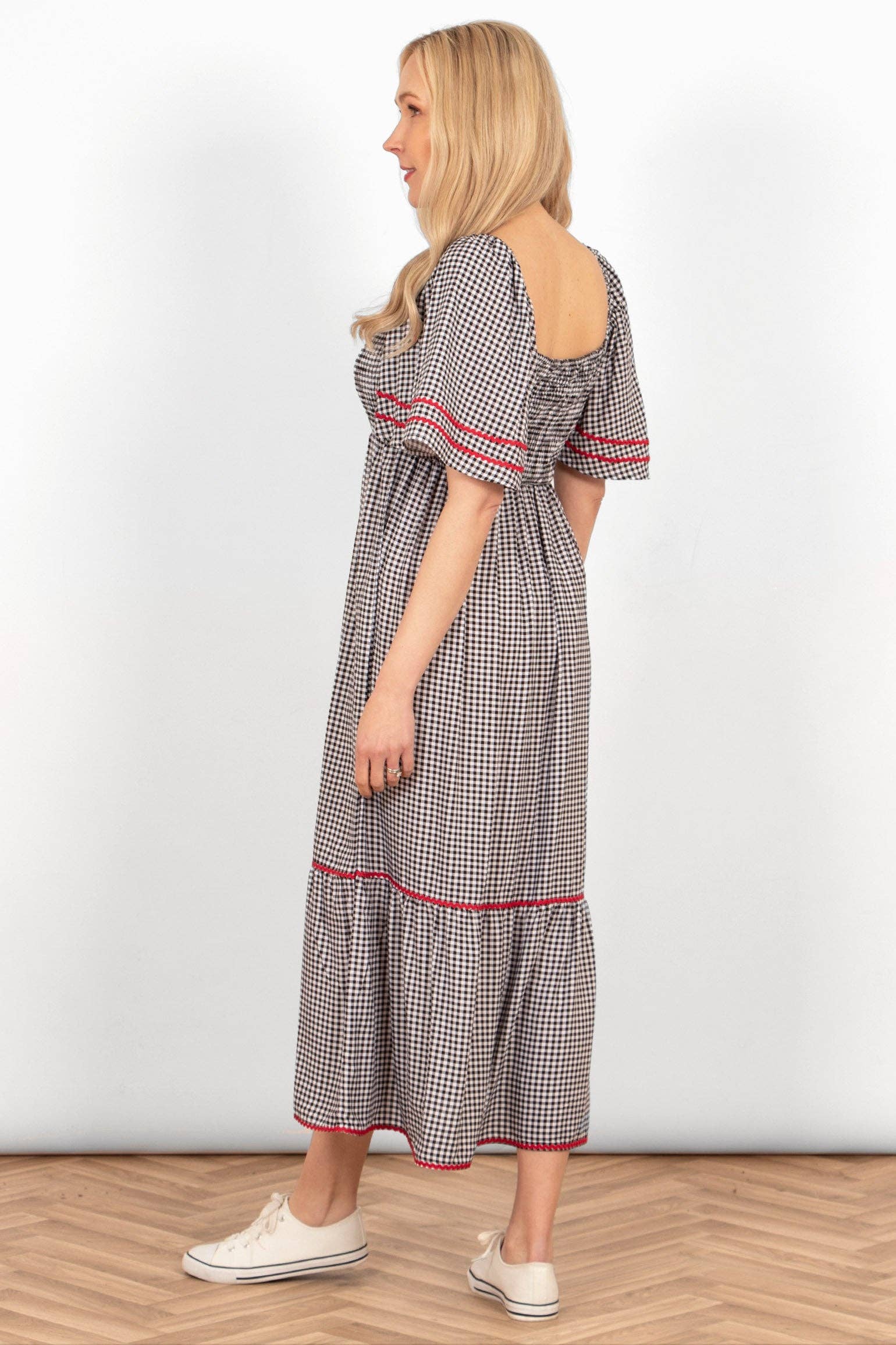 Sarta – Großhandel Kleid – Damen – Briar Milkmaid Maxikleid - Schwarz, Gingham2