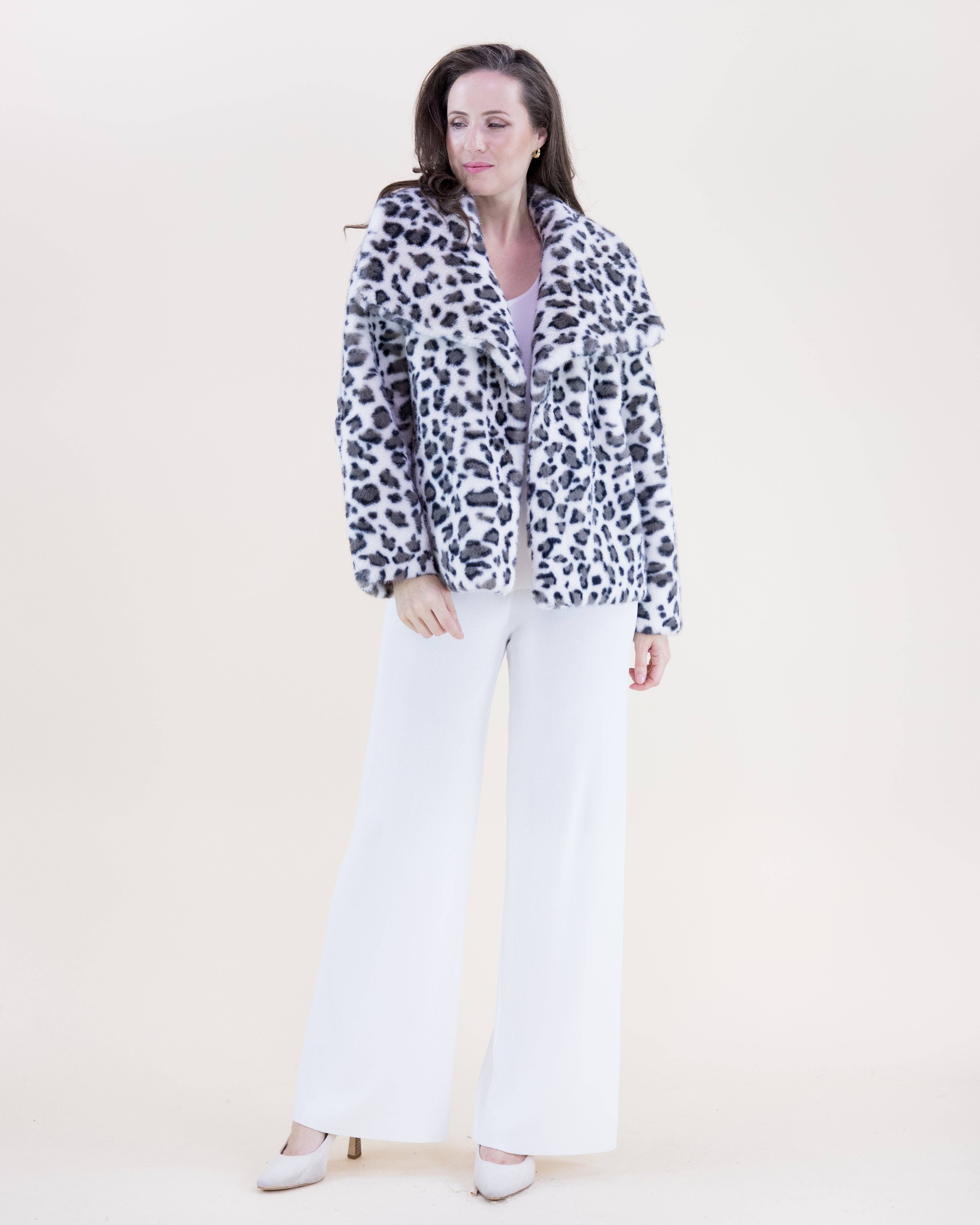 Original USA - Wholesale Fur/Faux Fur Coat - Women's - Leopard Wide Lapel Faux Fur Jacket3