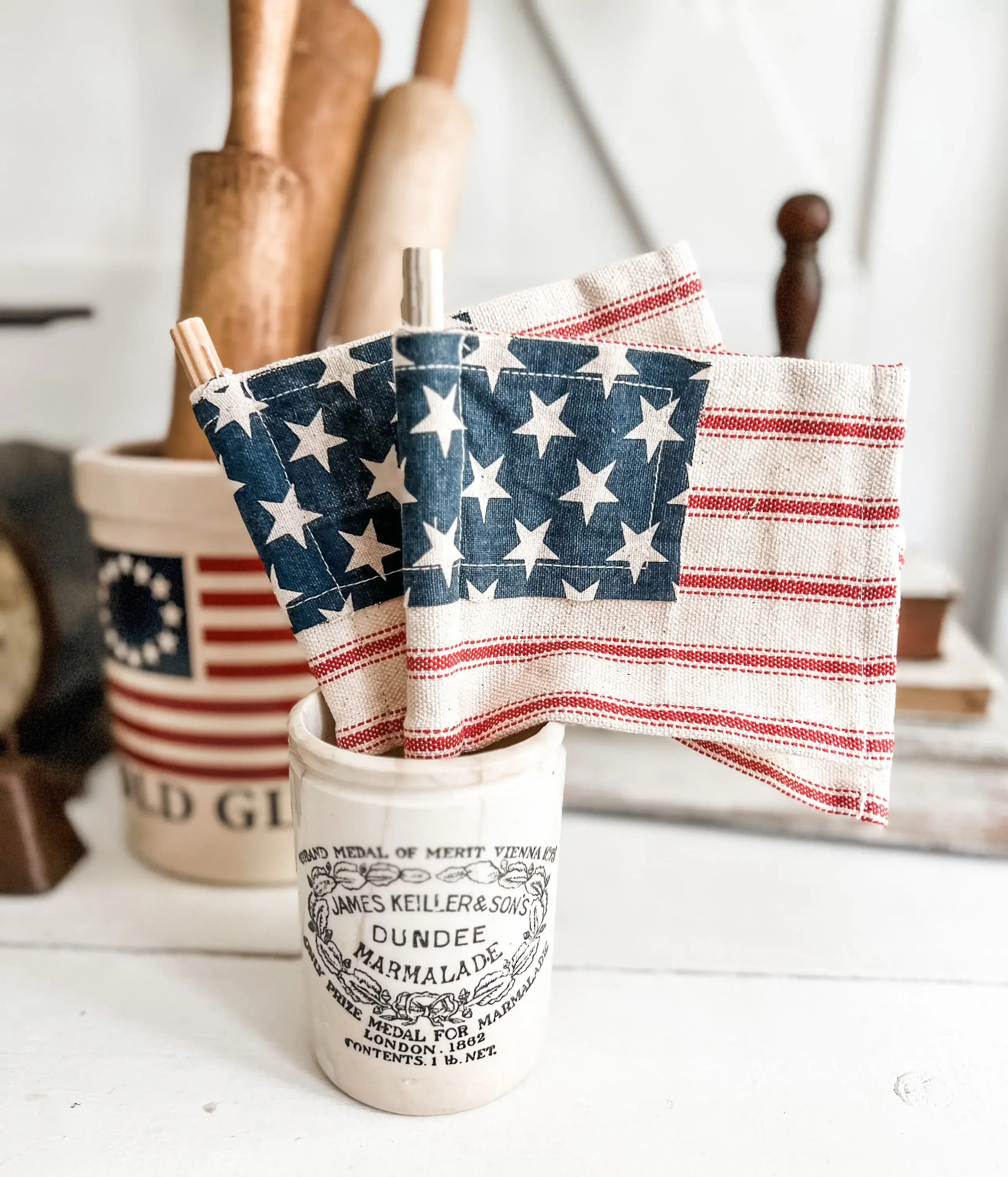 Crafted Hive Culture - Wholesale Flag - mini fabric American flag1