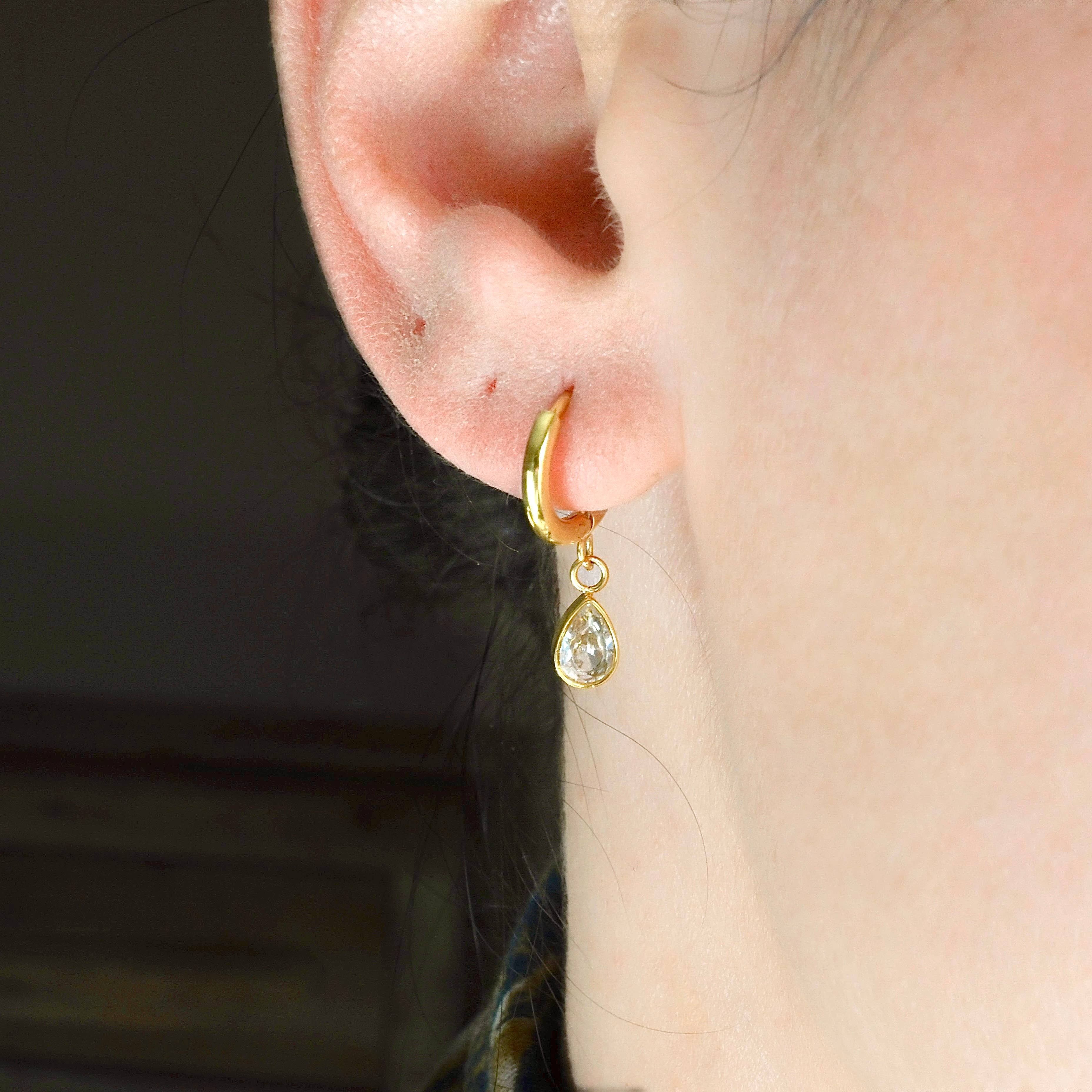 Blueyejewelry - Vendita all'ingrosso Orecchini a cerchio - Cerchi con diamanti impermeabili - Orecchini a cerchio con ciondolo con diamanti8