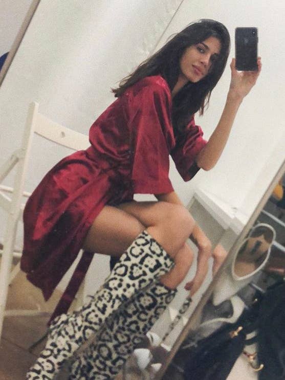 GiftsbyPR - Wholesale Robe - Women's - Burgundy Silk Satin Bridesmaid Robes, Personalized Robe Gift6