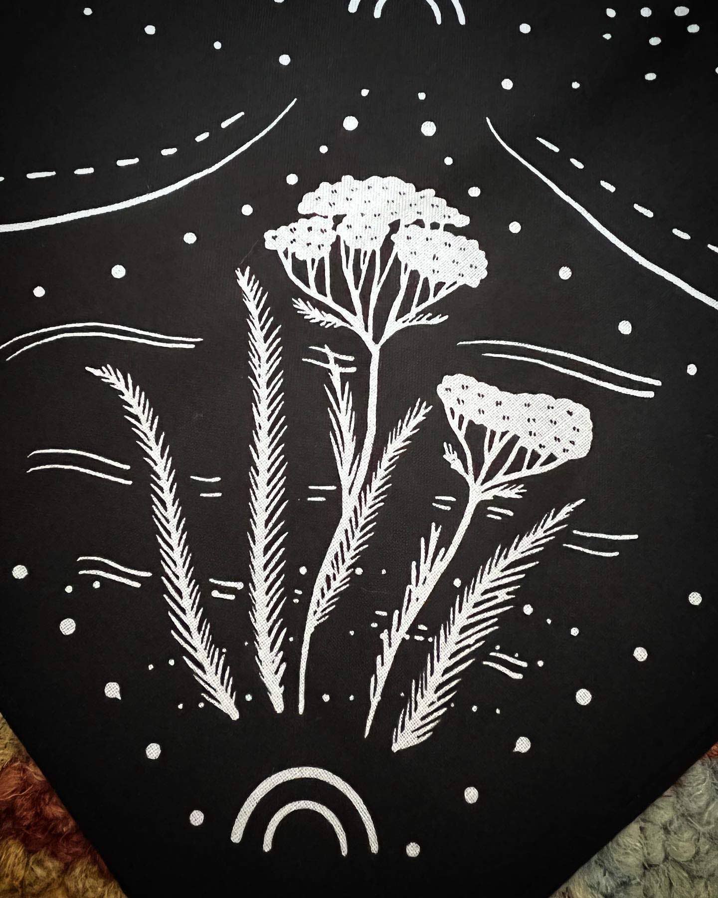 The Gentle Tarot - Wholesale Tarot Cards - Gentle Tarot Reading Cloth2