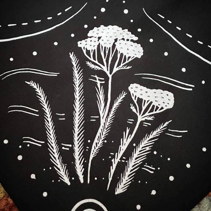 The Gentle Tarot - Wholesale Tarot Cards - Gentle Tarot Reading Cloth2