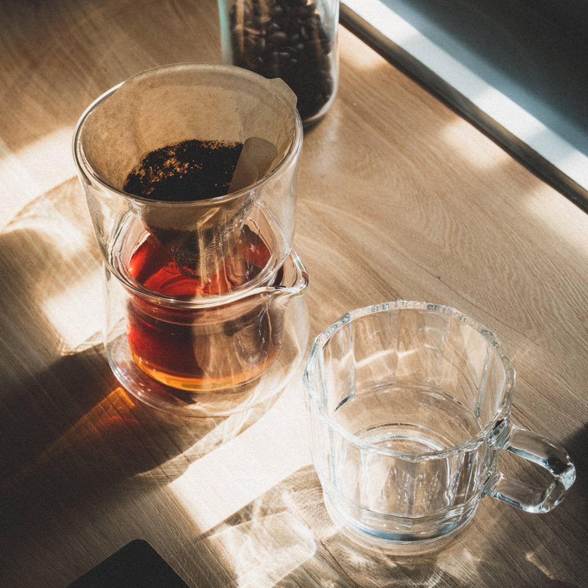 HMM - Wholesale Pour Over & Dripper - Gaze - coffee dripper & pot2