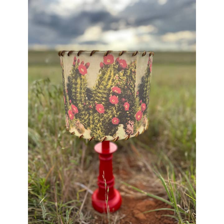 Red Dirt Ranch Clothing Company - Wholesale Lamp Shade - Lampshade White Sands Cactus